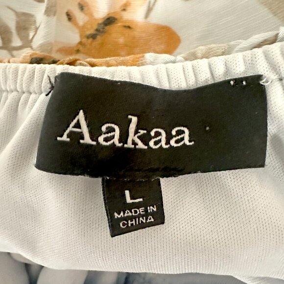 Aakaa Garden District Maxi Dress - Picture 6 of 9